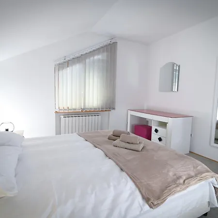 Sedef * 塞拉耶佛